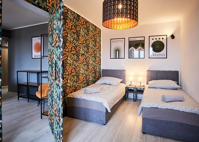 Studio24 Old Town View Апартаменты *